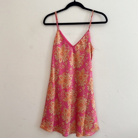 VICI | Ambitious Women Dress - Picture 7 of 11